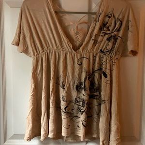 Tunic blouse graphic wet seal med Black and tan